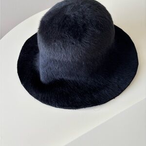 Chic Black Women's Fur Hat